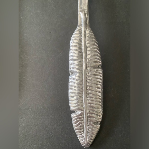 Unbranded Palm Leaf Aluminum Serving Spoon & Fork Set 13" - Picture 7 of 7